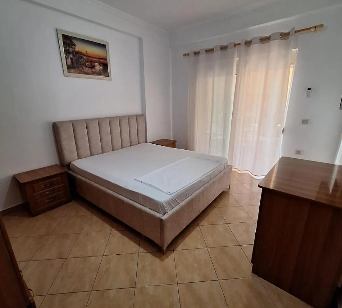 Samuel Apartments 3 Wlora